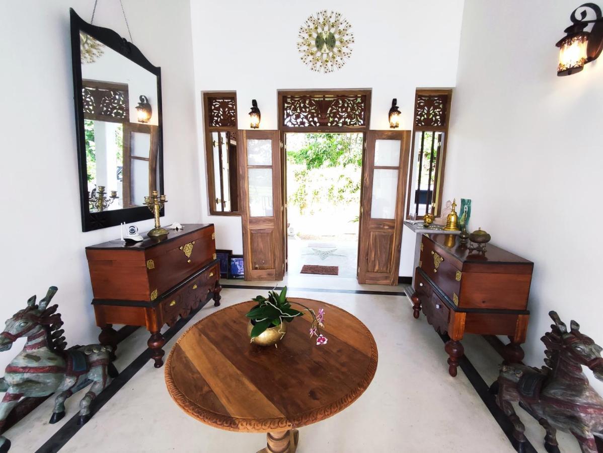 Villa Seven Faces-Luxury Escape,Stunning Views With Private Pool For A Couple Or Family! Galle Exteriör bild