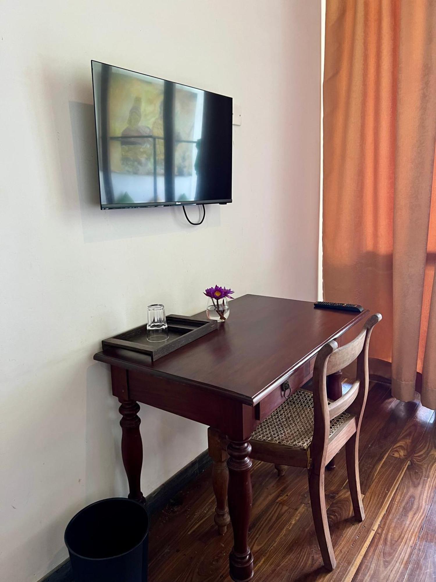Villa Seven Faces-Luxury Escape,Stunning Views With Private Pool For A Couple Or Family! Galle Exteriör bild