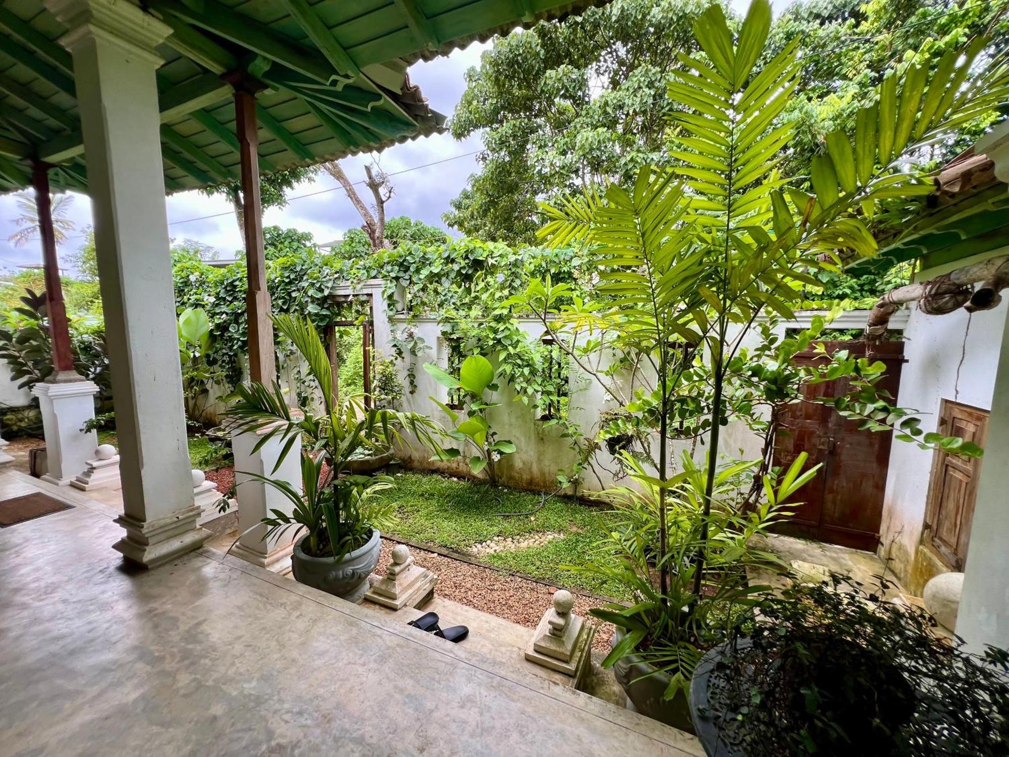 Villa Seven Faces-Luxury Escape,Stunning Views With Private Pool For A Couple Or Family! Galle Exteriör bild