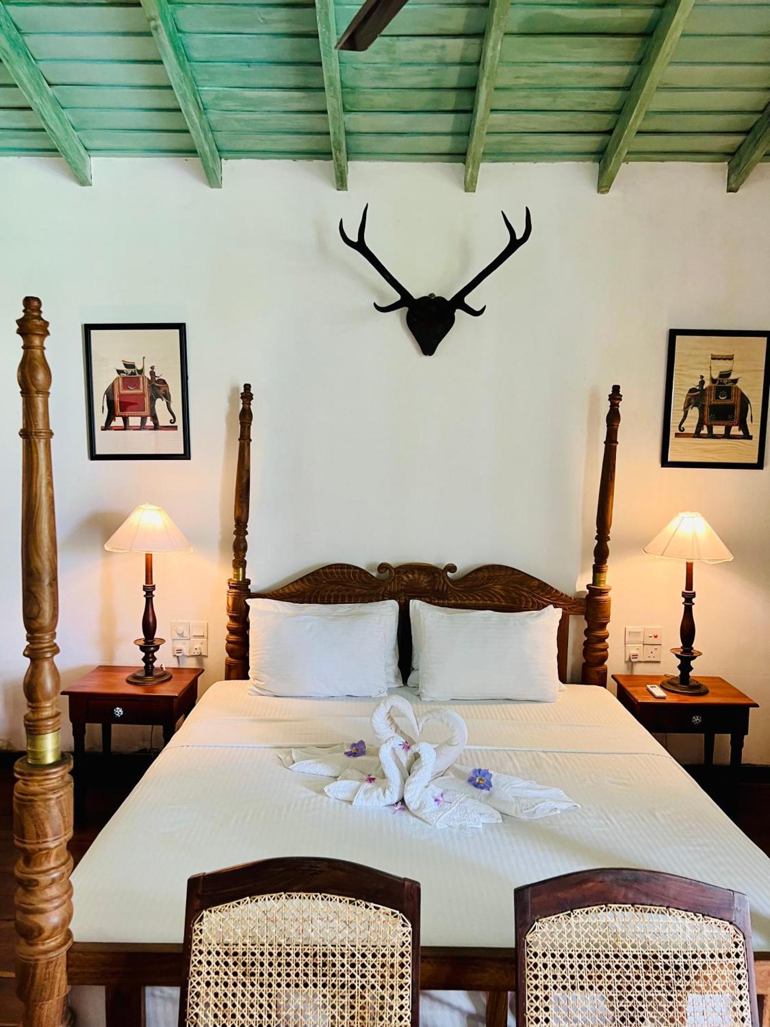 Villa Seven Faces-Luxury Escape,Stunning Views With Private Pool For A Couple Or Family! Galle Exteriör bild